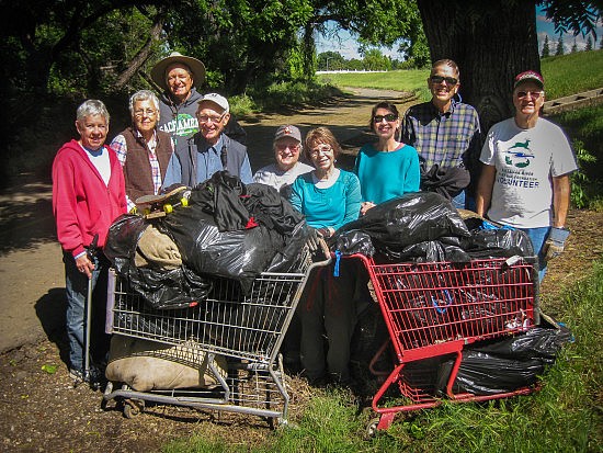 UU Mile Cleanup 4-23-16-3