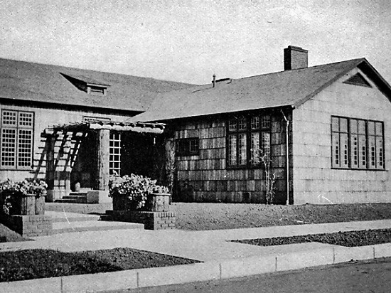 First Unitarian Church in Sacramento at 1415 27th Street, 1915