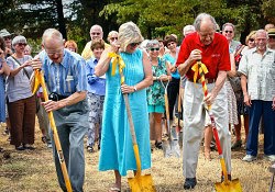 Groundbreaking 2014-07-26 Andrews 25