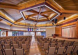 auditorium-sanctuary-4487