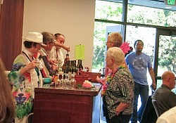 Auction Abby -7