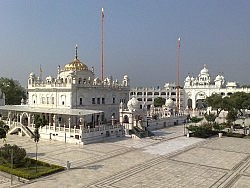 Meet our neighbors, the Sikhs