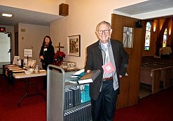 Jeff Voeller greeting  on a Sunday at SAUCC during construction of our new space