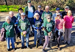 (Front Row: Left to Right: Betty Crockford, Jeff Voeller, Shirley Paulson, Catherine O’Brien, Rachel Nickel. Susan Davis-James; Second Row (L to R): Lloyd Crockford, Linda Brandenburger, Duncan Barrow, John Abbott, Dave Dawson, Ryan Nickel, Richard MacGill. Photo by Eric Ross)